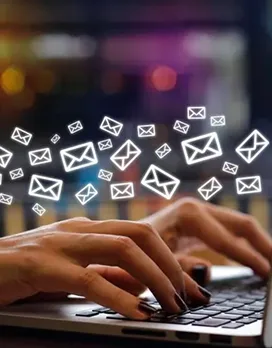 Expert
          Digital Marketing
          Services - 黑白体育